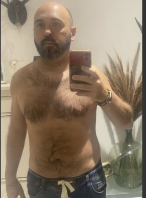 Profil von Nasir