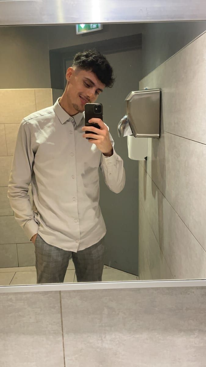 Profil von Ashraf