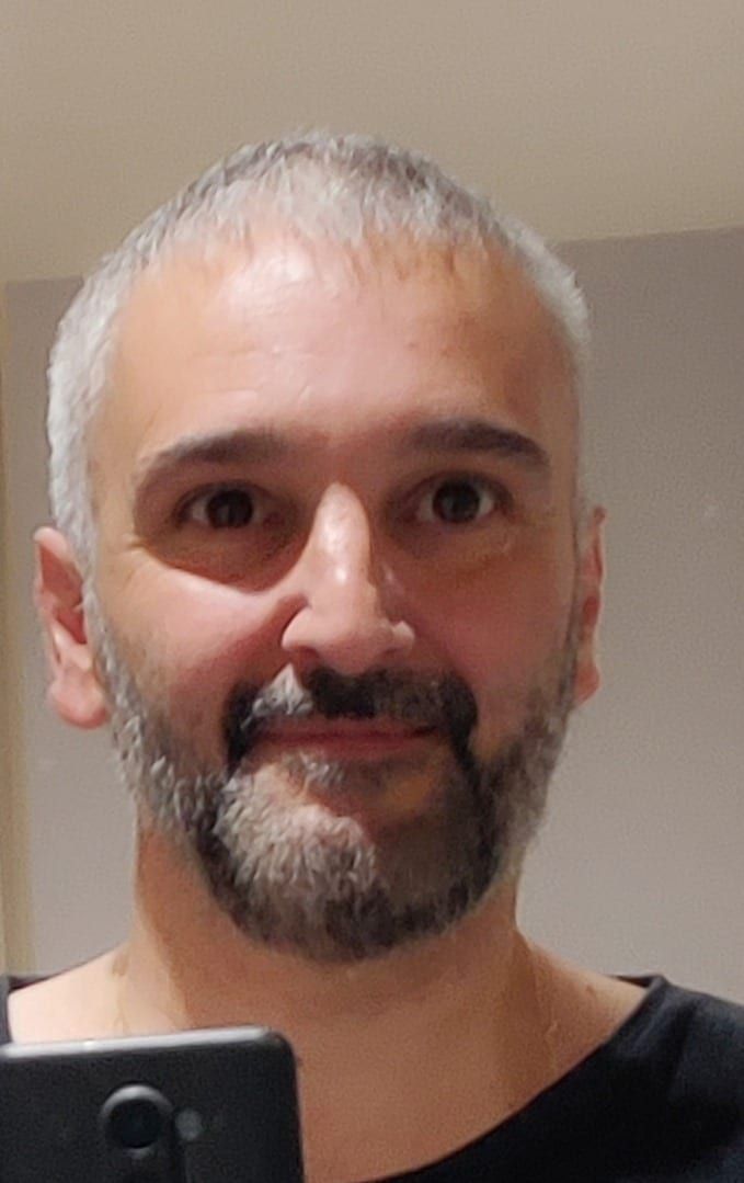 Profil von Djellali